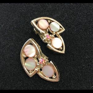 Vintage Tara mother of pearl clip earrings